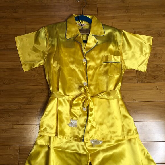 Vintage Daisy Yellow Satin Pajamas Petite XS S High Waisted Retro Easter Egg - Picture 3 of 14